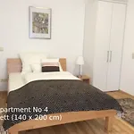 Marie *